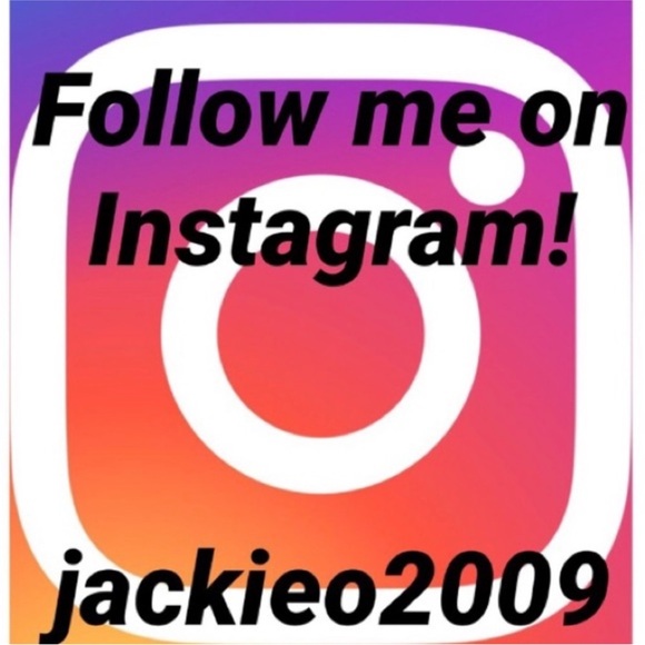 HANDMADE Sparkling Red And White PEPPERMINT Christmas Candy EARRINGS - Picture 8 of 9